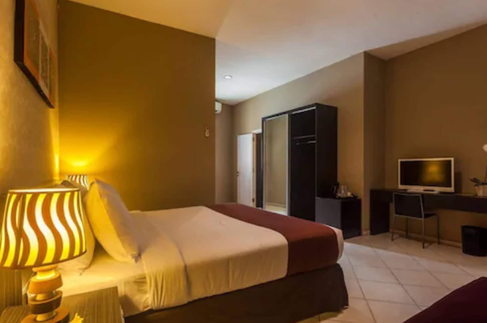 Reddoorz @ Sunset Point Seminyak Otel Dış mekan fotoğraf