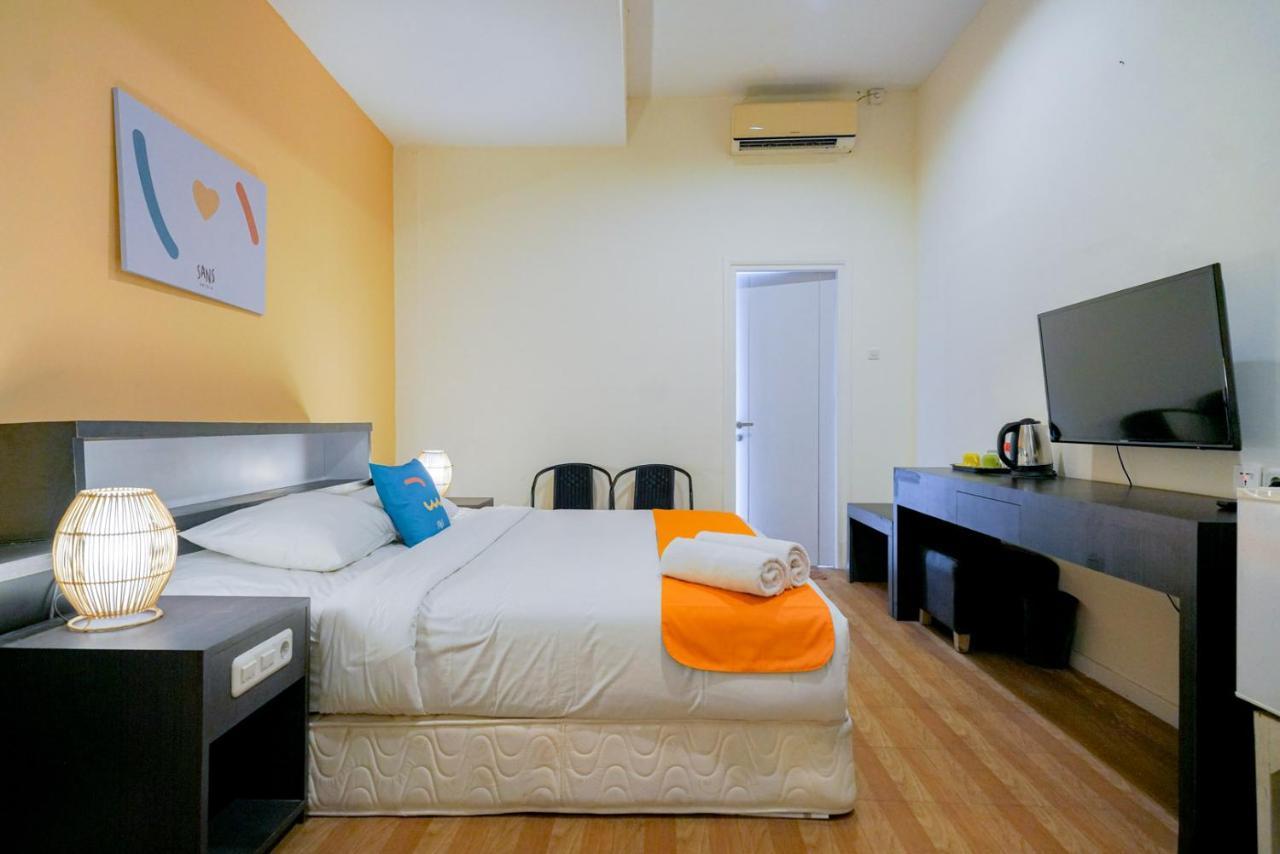 Reddoorz @ Sunset Point Seminyak Otel Dış mekan fotoğraf