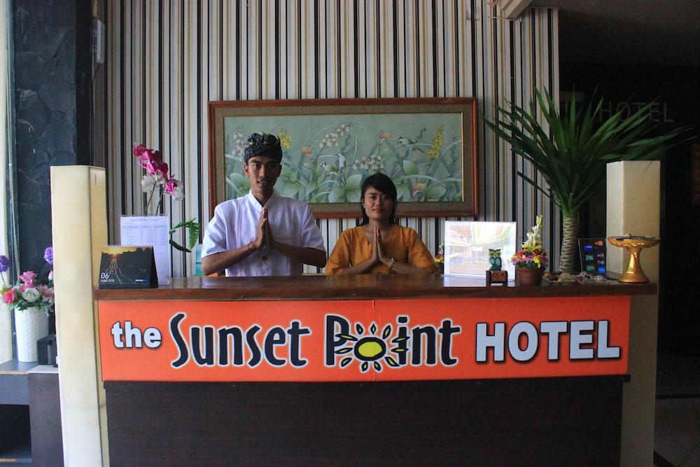 Reddoorz @ Sunset Point Seminyak Otel Dış mekan fotoğraf